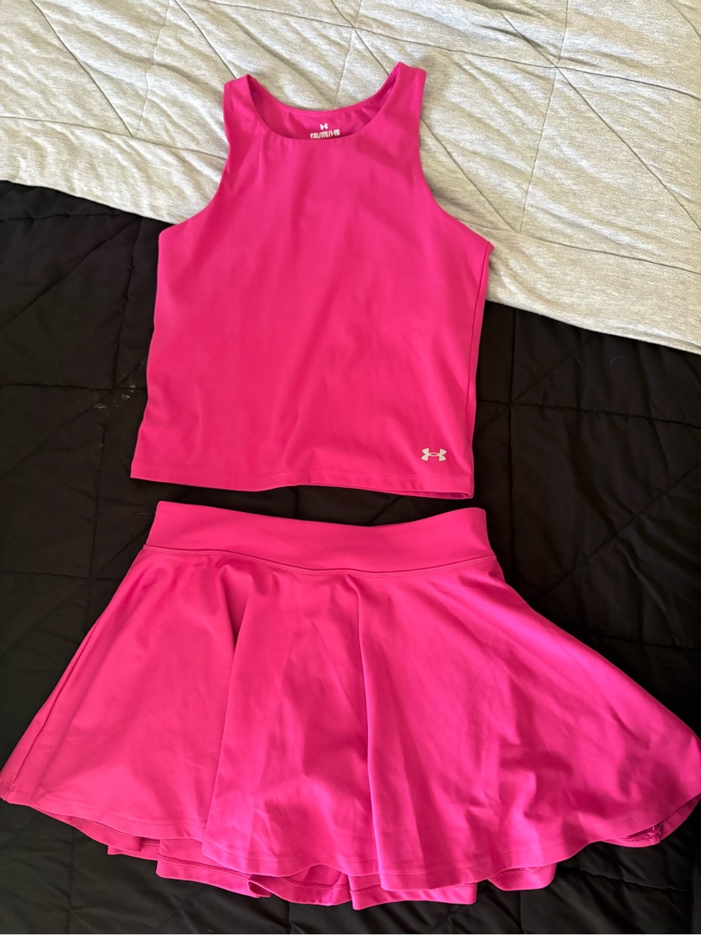 Under Armour Girls UA Motion Matching Tank & Skort Set YXL Hot Pink